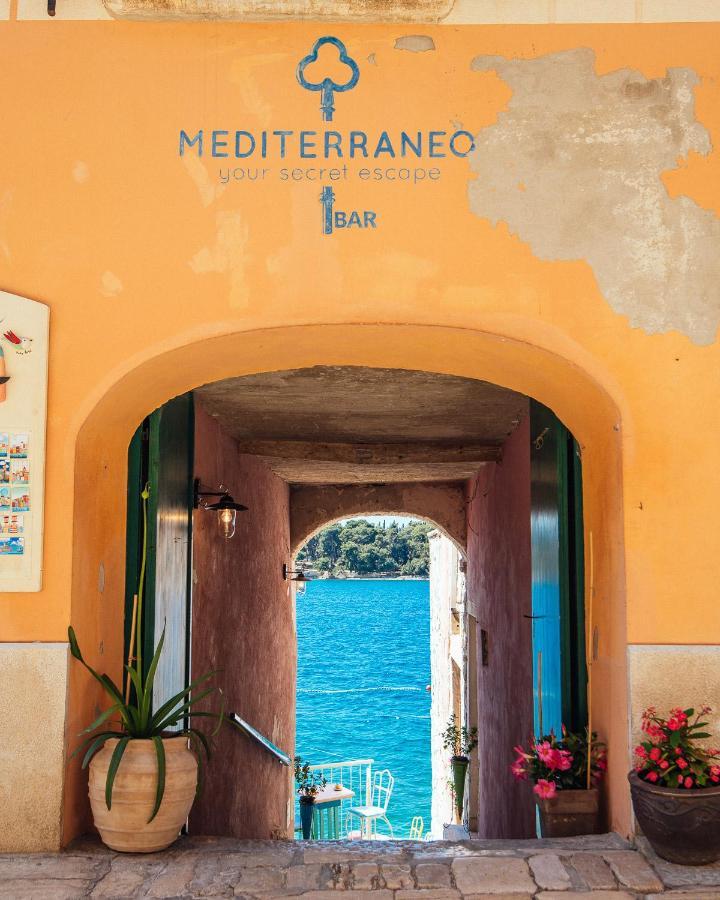 Apartment Mediterraneo Ровин Екстериор снимка