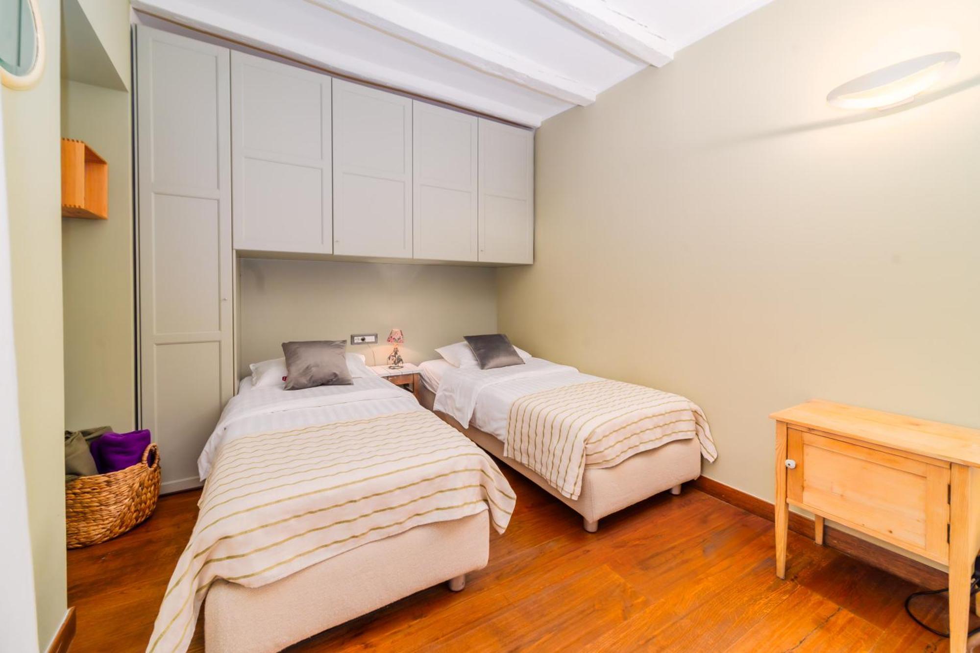 Apartment Mediterraneo Ровин Екстериор снимка