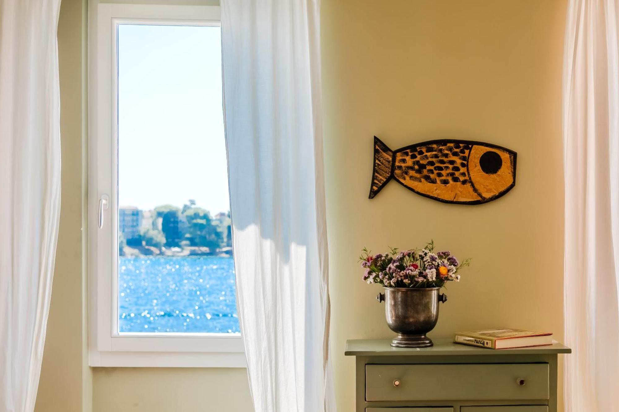 Apartment Mediterraneo Ровин Екстериор снимка