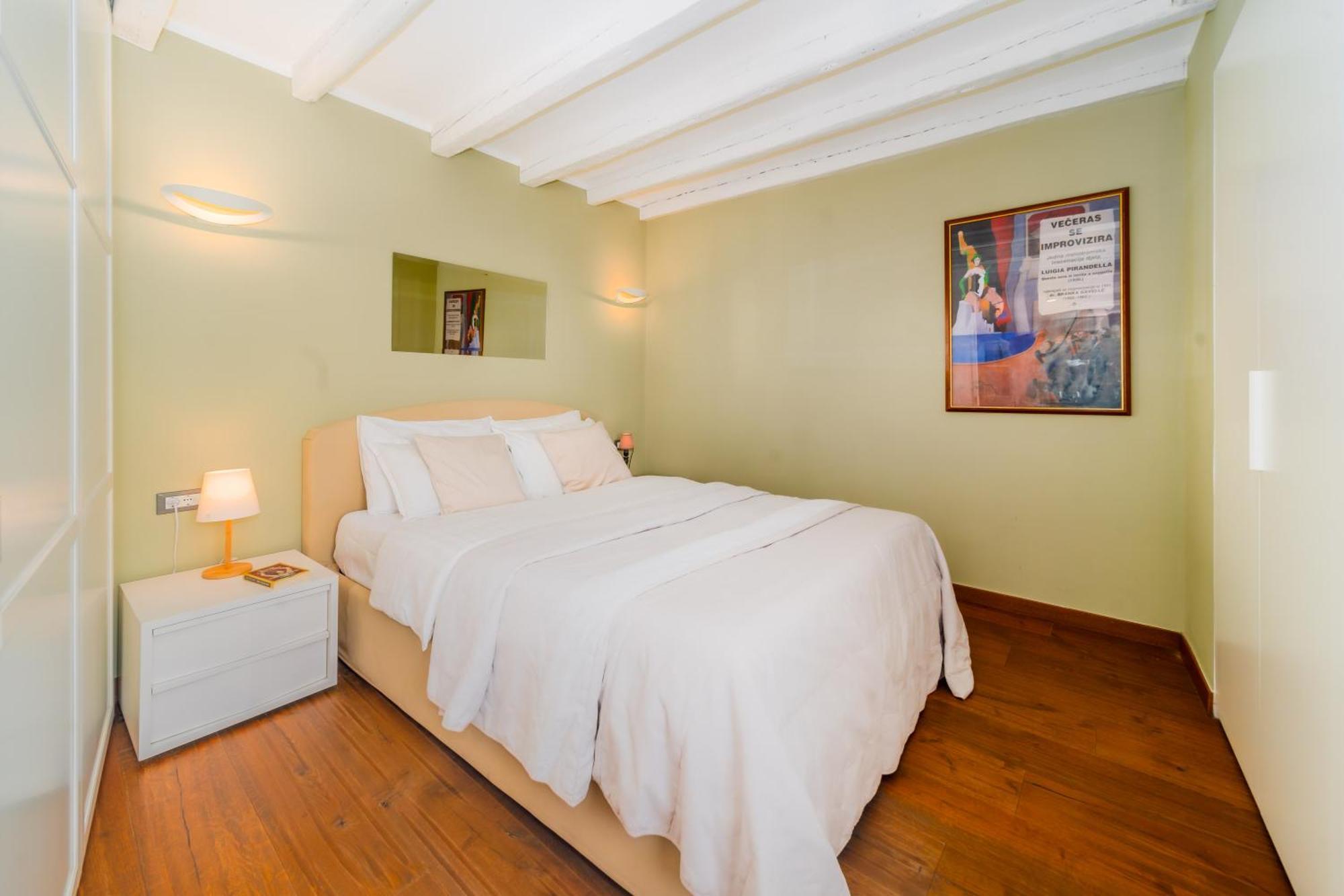 Apartment Mediterraneo Ровин Екстериор снимка